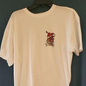 Mellow Mushroom t-shirt